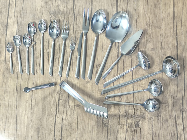 سرویس قاشق چنگال 24 نفره 144 پارچه یونیک